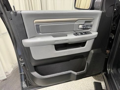 Used 2018 RAM 1500 Big Horn AWD/4WD image 16