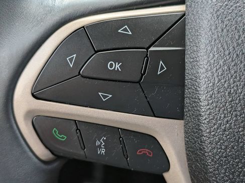 Used 2014 Jeep Grand Cherokee Laredo RWD image 12