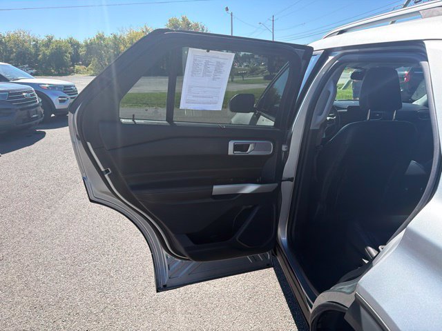Used 2022 Ford Explorer Limited AWD/4WD image 45