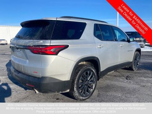 Used 2022 Chevrolet Traverse RS image 5