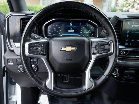 Used 2024 Chevrolet Silverado 3500 LT w/ Convenience Package image 20