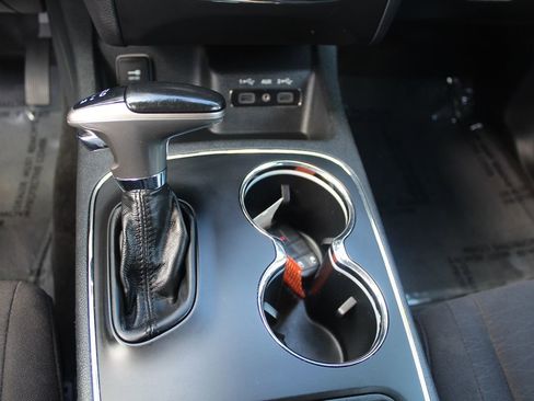 Used 2018 Dodge Durango SXT w/ 3rd Row Seating Group image 27