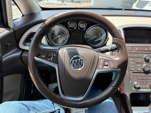 Used 2016 Buick Verano FWD image 16