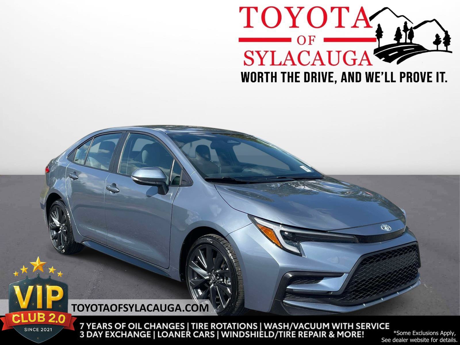 Used 2026 Toyota Corolla SE FWD image 1