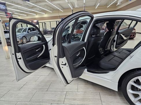 Used 2015 BMW 320i Sedan image 15