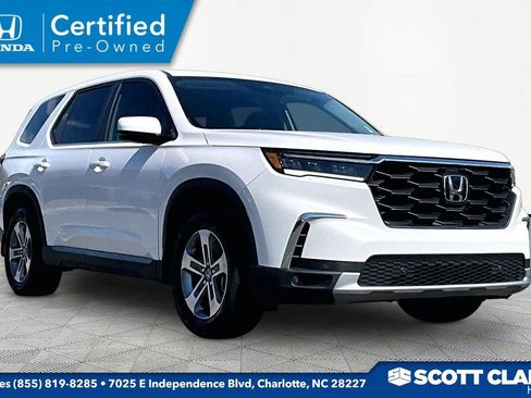 Certified 2025 Honda Pilot EX-L image 1