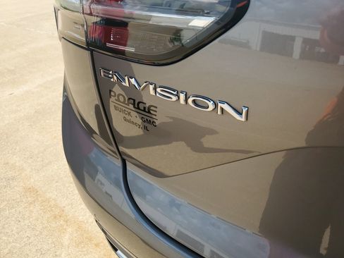 Certified 2022 Buick Envision Avenir w/ Technology Package II image 39