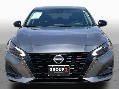 Used 2024 Nissan Altima 2.5 SR FWD image 4