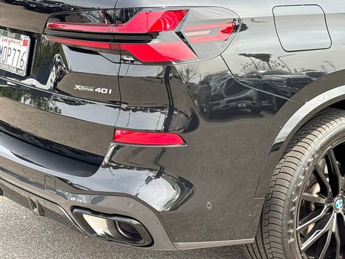 Used 2025 BMW X5 xDrive40i w/ M Sport Package image 8