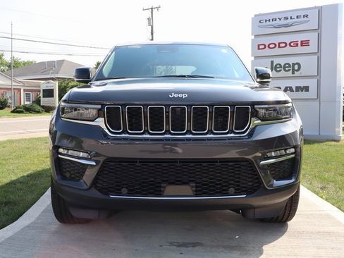 New 2025 Jeep Grand Cherokee Limited w/ Luxury Tech Group II image 5