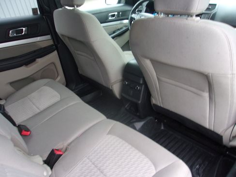 Used 2018 Ford Explorer 4WD image 13