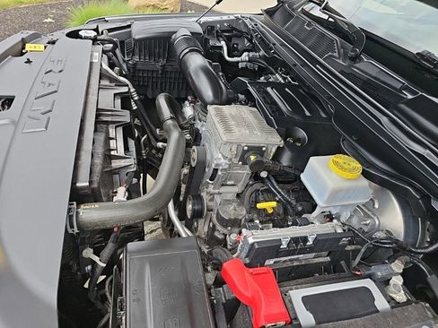 Certified 2022 RAM 1500 Big Horn AWD/4WD image 40
