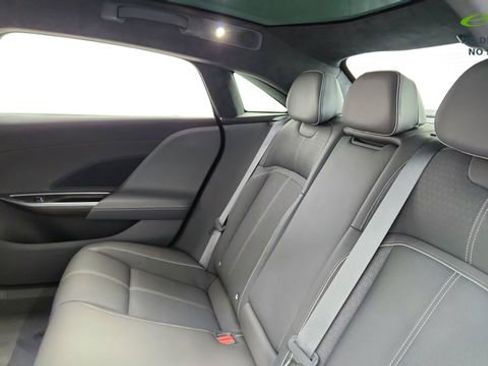 Used 2025 Lucid Air Grand Touring AWD/4WD image 29