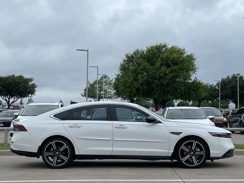 Certified 2024 Honda Accord Sport image 3