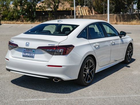 Used 2025 Honda Civic Sport image 9