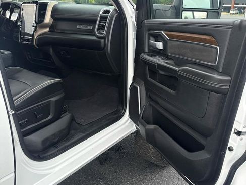 Used 2024 RAM 2500 Laramie w/ Safety Group AWD/4WD image 28