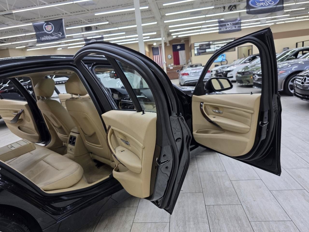 Used 2013 BMW 328i Sedan RWD image 14