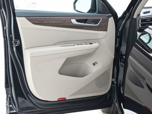 New 2026 Volkswagen Atlas SEL Premium R-Line image 57