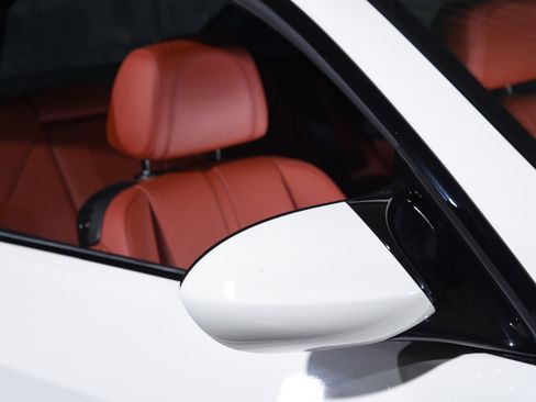 Used 2011 BMW M3 Coupe image 40