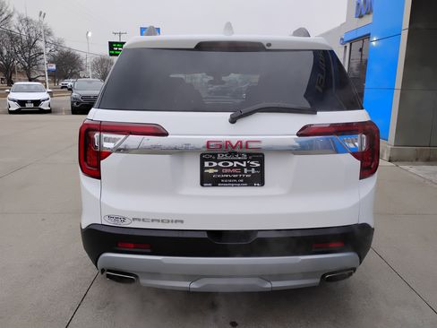 Used 2023 GMC Acadia SLE w/ Driver Convenience Package image 32