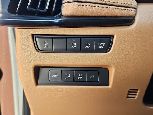 Certified 2024 MAZDA CX-90 3.3 Turbo S w/ Premium Plus AWD/4WD image 32