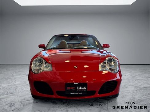 Used 2004 Porsche 911 Carrera 4S AWD/4WD image 3