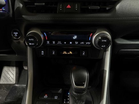 Certified 2024 Toyota RAV4 XLE Premium image 21