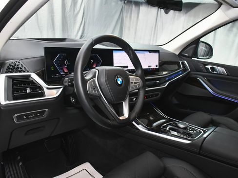 Used 2026 BMW X7 xDrive40i image 20