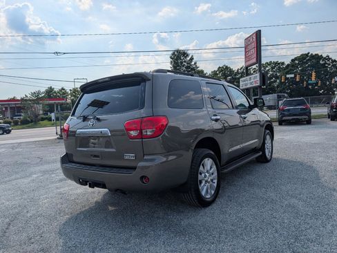 Used 2014 Toyota Sequoia Platinum AWD/4WD image 7