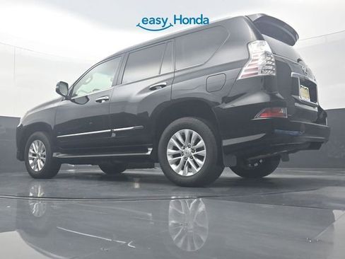Used 2019 Lexus GX 460 Premium w/ Premium Package AWD/4WD image 31