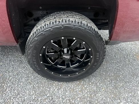 Used 2015 Chevrolet Silverado 1500 LTZ w/ LTZ Plus Package AWD/4WD image 13