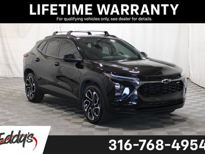 Used 2025 Chevrolet Trax RS w/ Sunroof Package