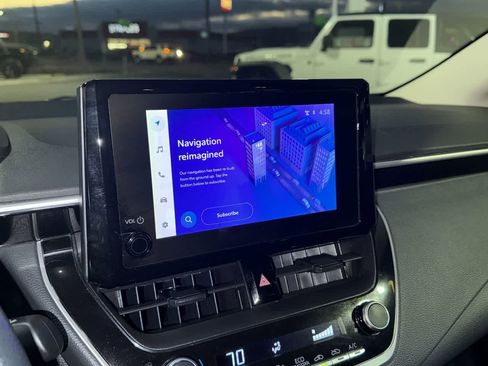 Used 2023 Toyota Corolla LE image 18