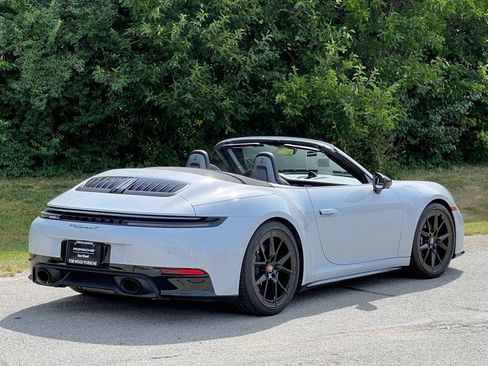 Certified 2025 Porsche 911 Carrera T RWD image 7