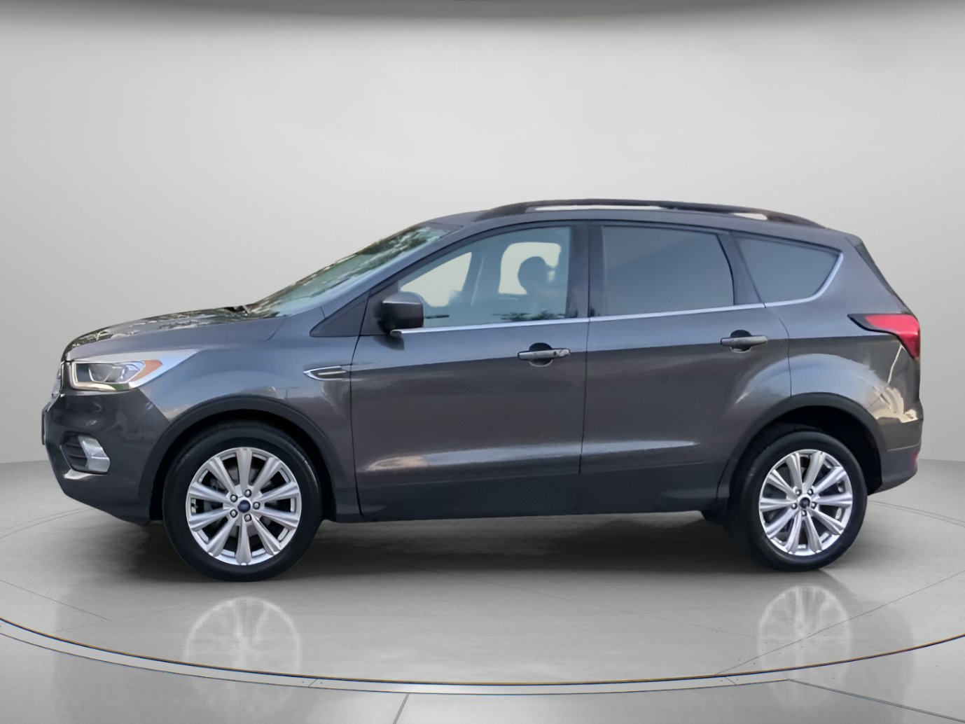 Used 2019 Ford Escape SEL FWD image 15