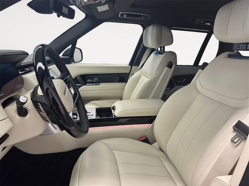 New 2026 Land Rover Range Rover Autobiography image 7