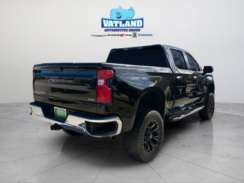Used 2020 Chevrolet Silverado 1500 LTZ w/ LTZ Premium Package image 5
