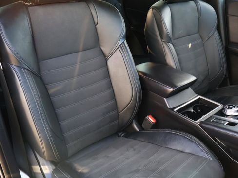 Used 2023 Mitsubishi Outlander SE image 14