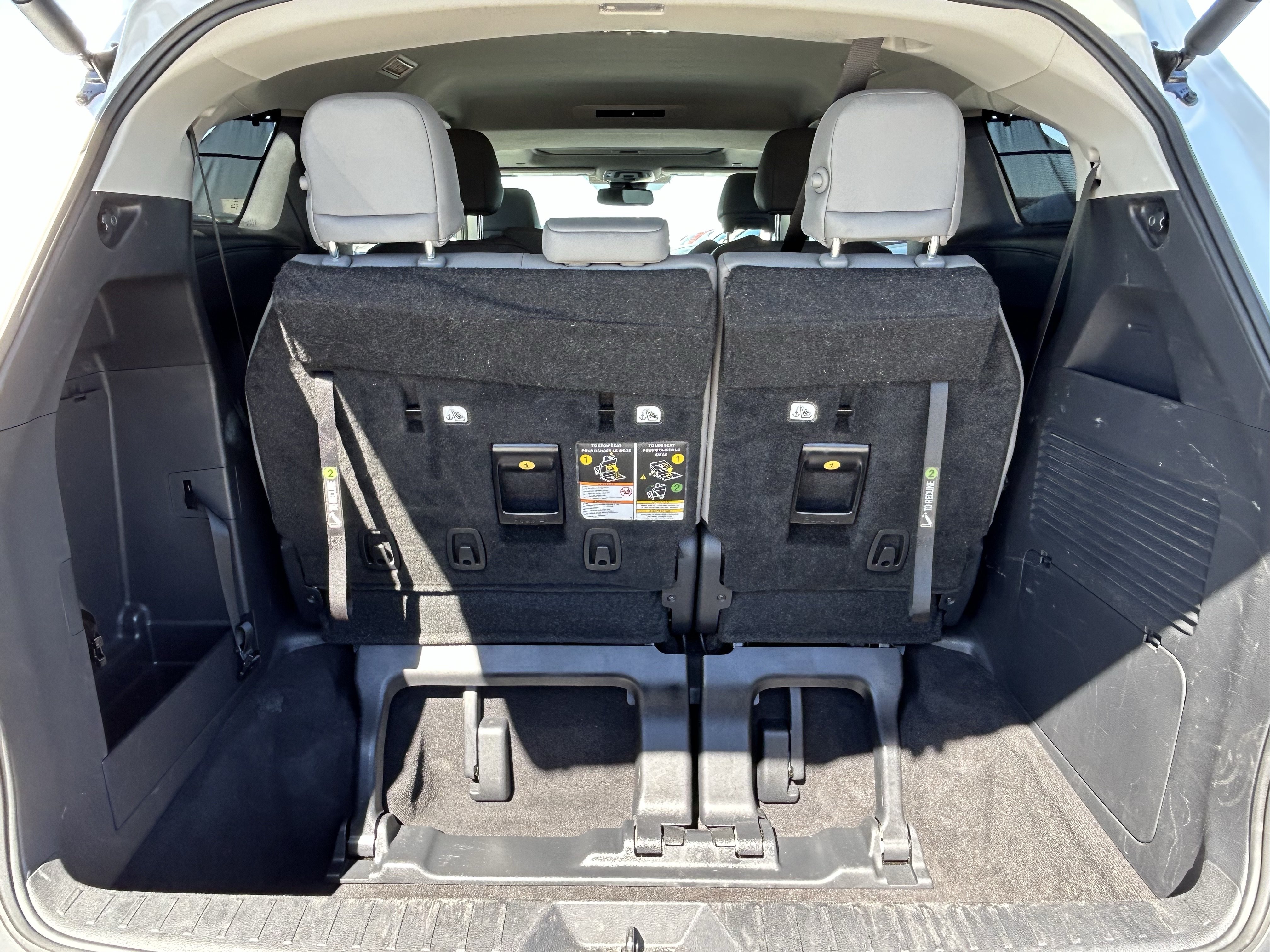 Certified 2026 Toyota Sienna XLE FWD image 14