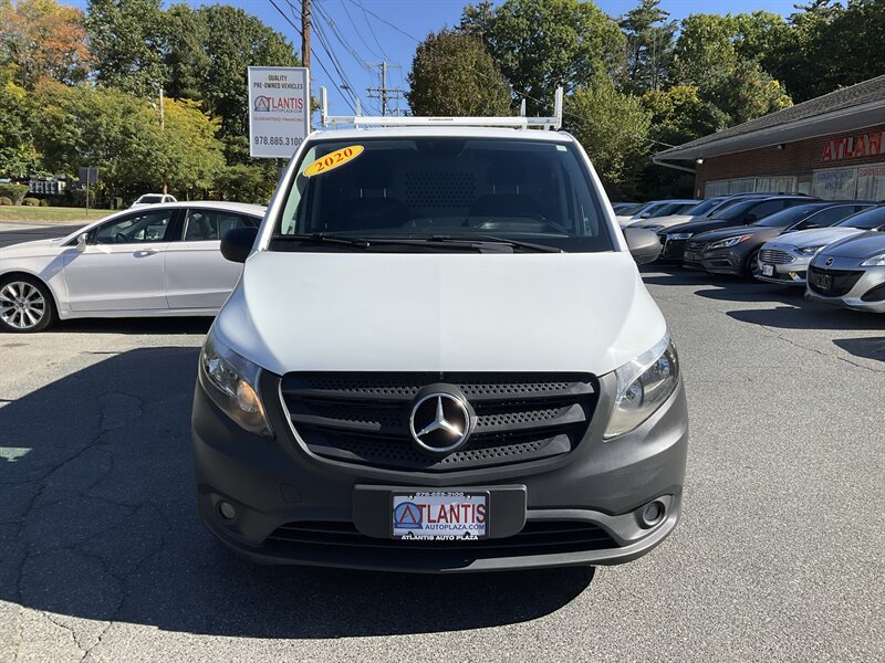 Used 2020 Mercedes-Benz Metris image 2
