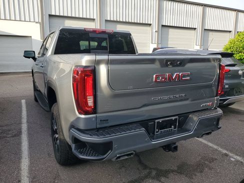Used 2025 GMC Sierra 1500 AT4 w/ AT4 Premium Package AWD/4WD image 3
