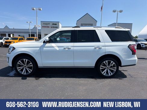 Used 2021 Ford Expedition Limited AWD/4WD image 2