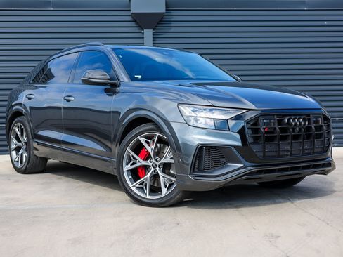 Used 2023 Audi SQ8 Prestige image 9