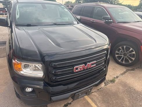 Used 2020 GMC Canyon All Terrain w/ All Terrain X Package AWD/4WD image 2