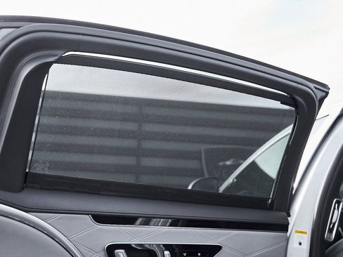 Used 2021 Mercedes-Benz Maybach S 580 4MATIC image 45