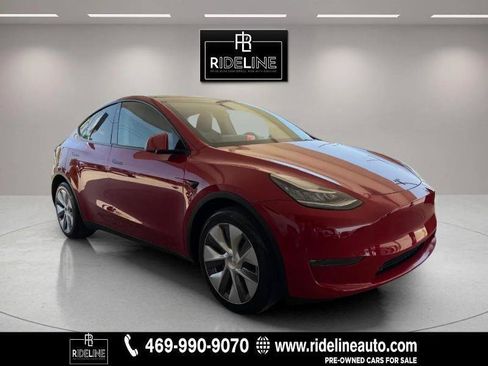 Used 2023 Tesla Model Y Long Range AWD/4WD image 1