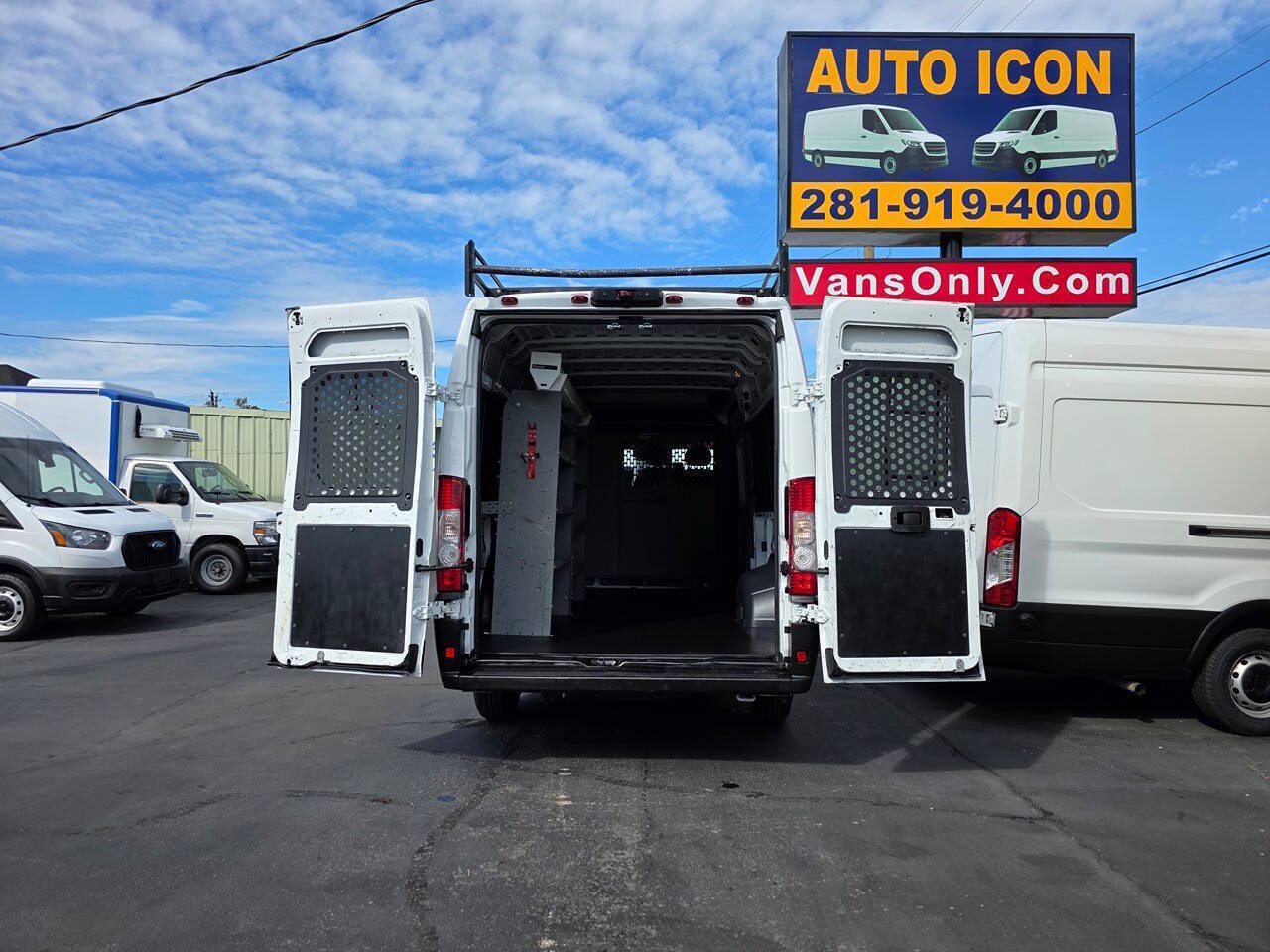 Used 2023 RAM ProMaster 3500 w/ Convenience Group FWD image 15