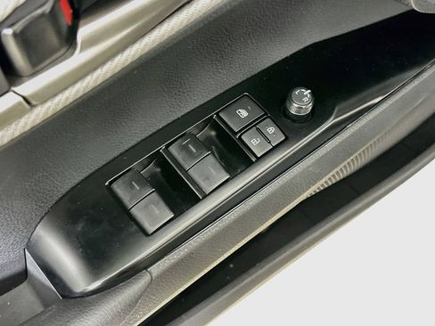 Used 2026 Toyota Camry SE FWD image 20