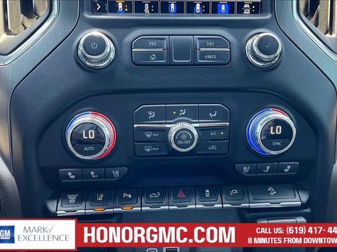Used 2023 GMC Sierra 2500 Denali AWD/4WD image 16