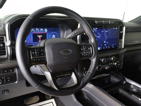 Used 2024 Ford F250 Platinum AWD/4WD image 27